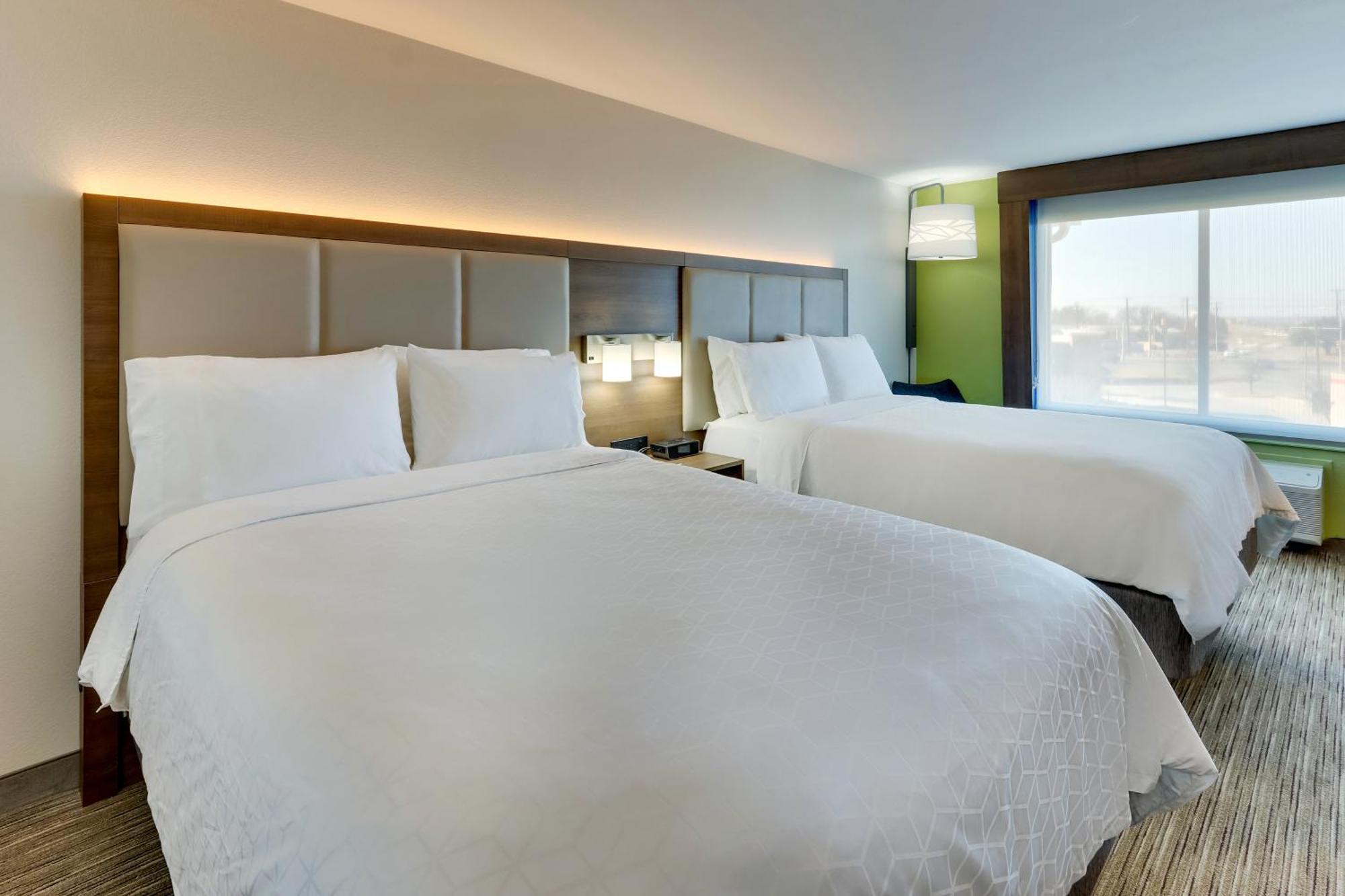 Holiday Inn Express Lake Worth Nw Loop 820 By Ihg Fort Worth Exterior photo